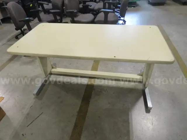 Table/Desk