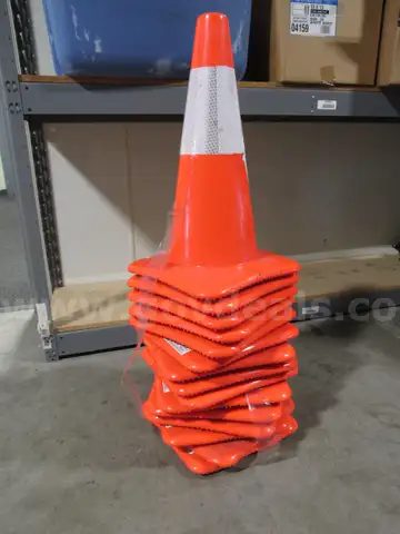 15 Safety Cones