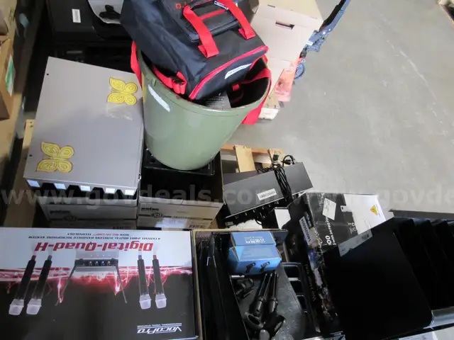 Pallet of Electronics &#x26; Consumer Goods
