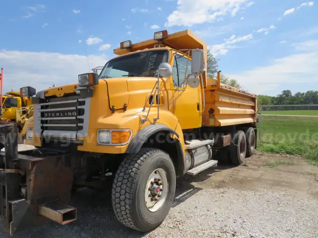 2007 Sterling LT9500