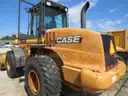 2005 CASE Loader