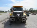 2004 International 7400