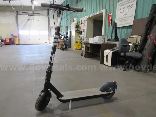 OKAI Scooter