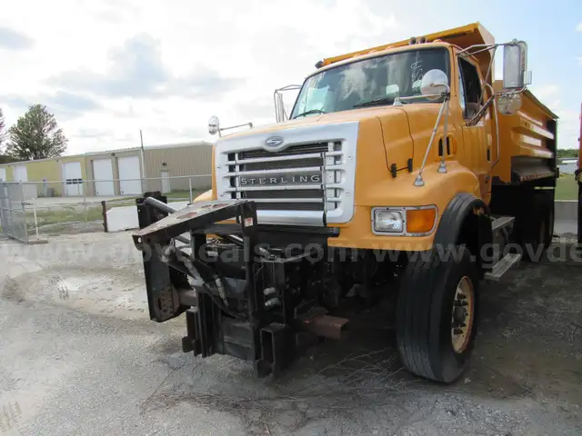 2006 Sterling LT9500