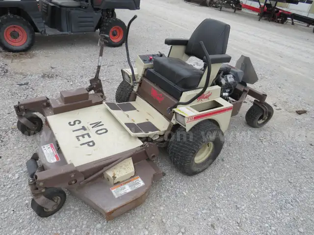 1999 Grasshopper Lawn Mower