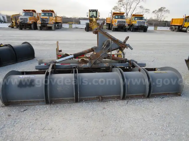 2007 Henke Snow Plow