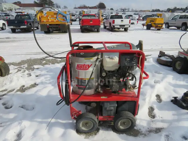 2019 Hotsy Pressure Washer