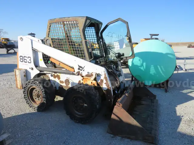 2001 Bobcat Skidsteer