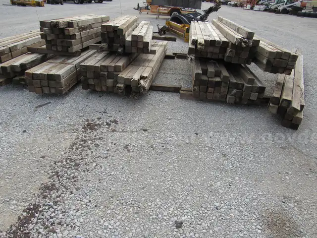 Various Lengths of 4X4 Wood Posts