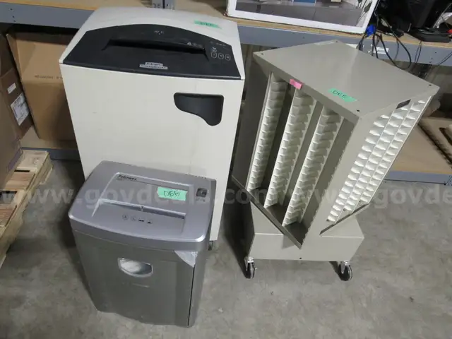 Paper Shredders & Cassette Table