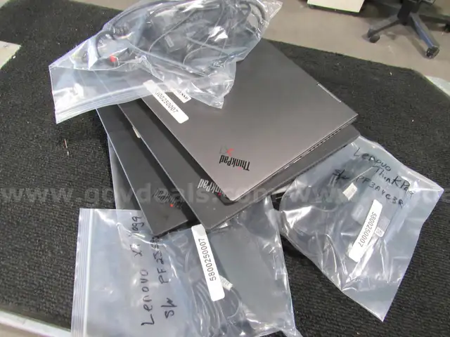 4 Laptops & Power Cords
