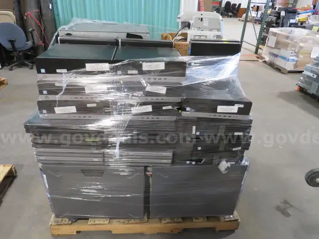 Laptops, CPUs, Servers, & Projector