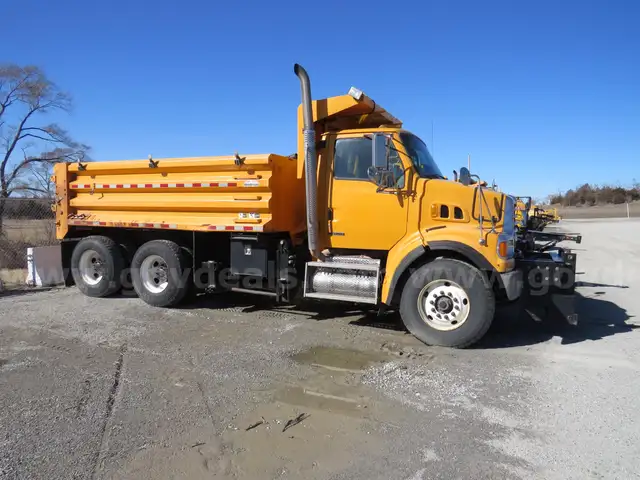 2009 Sterling L7500