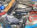 28 lbs Knives &#x26; Multi-tools (FS)