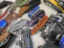 28 lbs Knives &#x26; Multi-tools (FS)