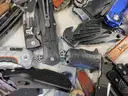 28 lbs Knives &#x26; Multi-tools (FS)