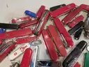 17 lbs Knives &#x26; Multi-tools (FS)