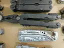 21 Multi-Tools (FS)