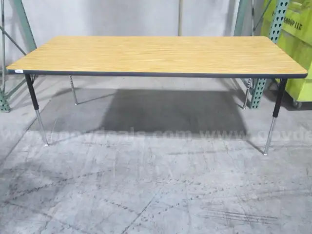 Rectangular Table (B)