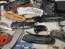 23 lbs Knives &#x26; Multi-tools (FS)