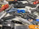 23 lbs Knives &#x26; Multi-tools (FS)