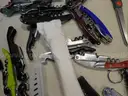 Kitchen Items &#x26; Corkscrews (FS)