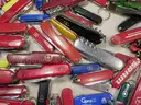 16 lbs Knives &#x26; Multi-tools (FS)