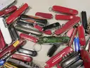 16 lbs Knives &#x26; Multi-tools (FS)