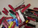 16 lbs Knives &#x26; Multi-tools (FS)