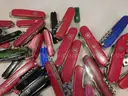 16 lbs Knives &#x26; Multi-tools (FS)