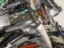 Kitchen Items &#x26; Corkscrews (FS)