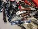 Kitchen Items &#x26; Corkscrews (FS)