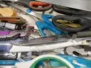 Kitchen Items &#x26; Corkscrews (FS)
