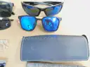 Sunglasses &#x26; Glasses (FS)