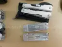 19 Multi-Tools (FS)