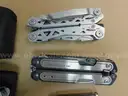 19 Multi-Tools (FS)