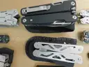 19 Multi-Tools (FS)