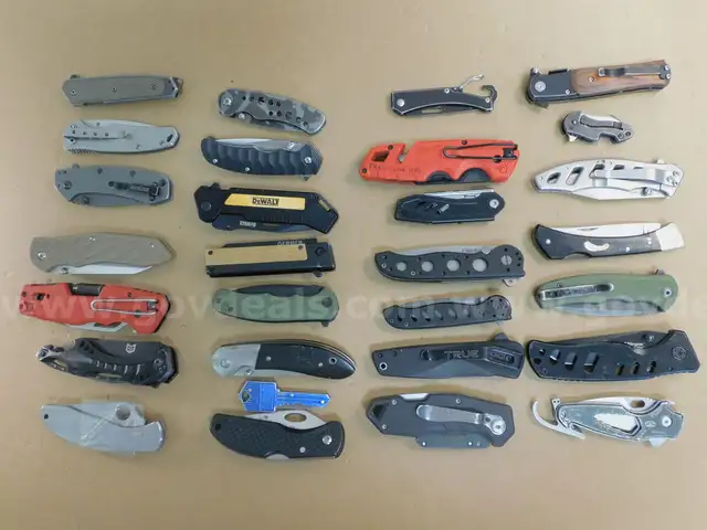 29 Knives (FS)
