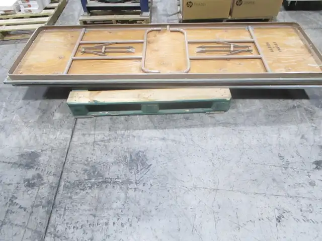 2 Folding Tables (B)