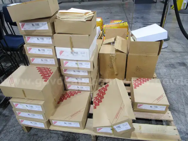 Manilla Folders (B)