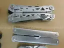 18 Multi-Tools (FS)