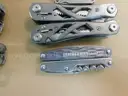 18 Multi-Tools (FS)