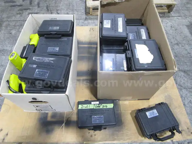 Intoximeters &#x26; Cases (B)