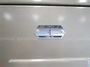 Locker (I)