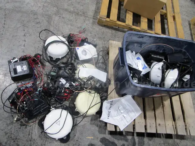 Satellite Radio Equipment (B)