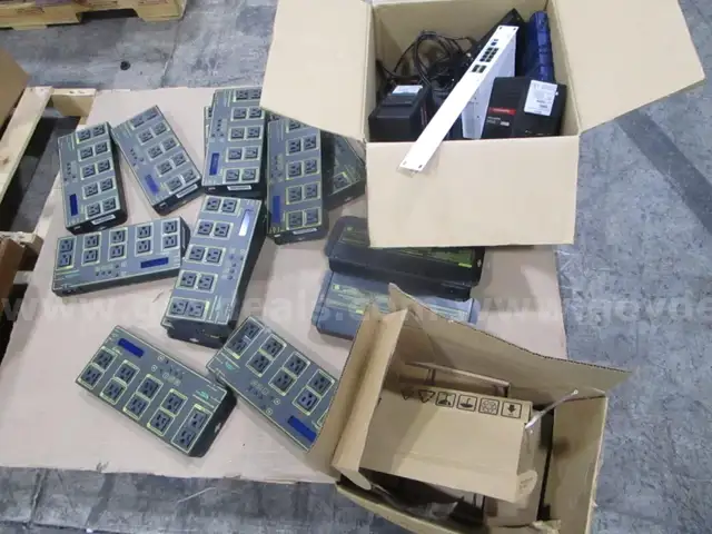 13 Web Power Switches (H)