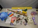Toys &#x26; Painting (FS)