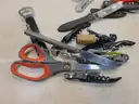 Kitchen Items &#x26; Corkscrews (FS)