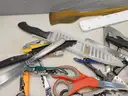 Kitchen Items &#x26; Corkscrews (FS)
