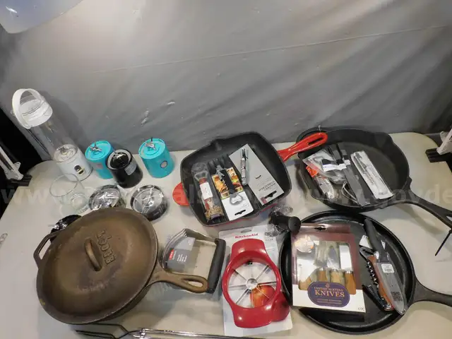 Kitchen Items (FS)